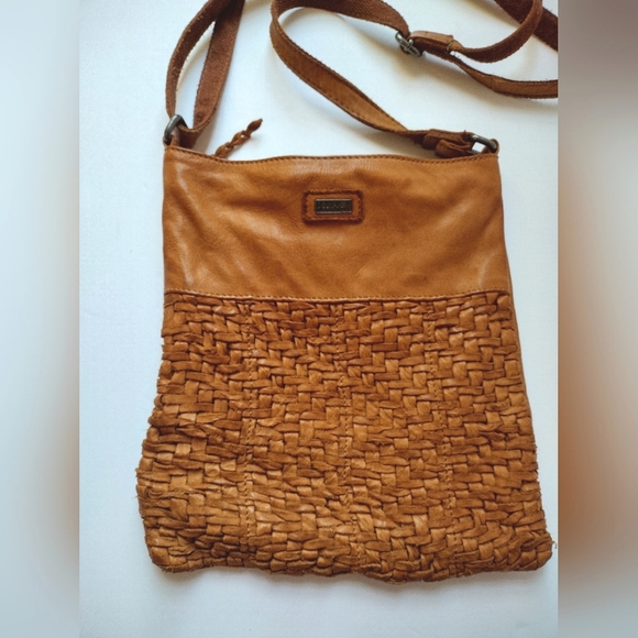 Genuine Leather woven crossbody Spikes & Sparrow‎ - Picture 1 of 7
